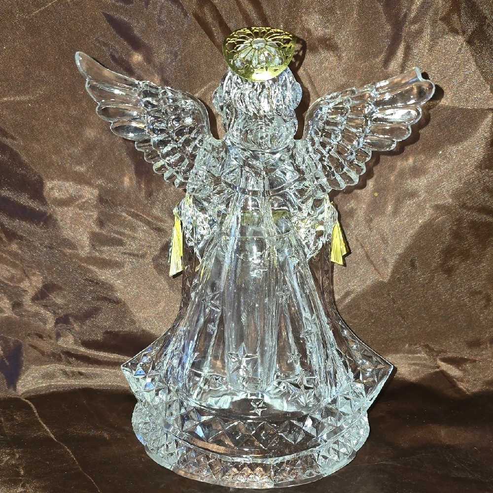 Christmas Angel Tree Topper - Picture 3 of 6